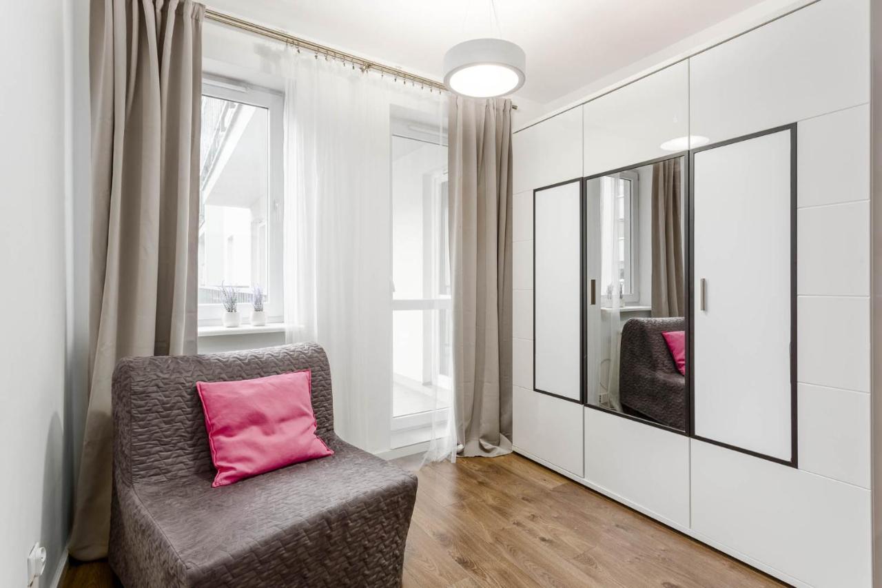 Chill Apartments Fieldorfa Warschau Exterior foto